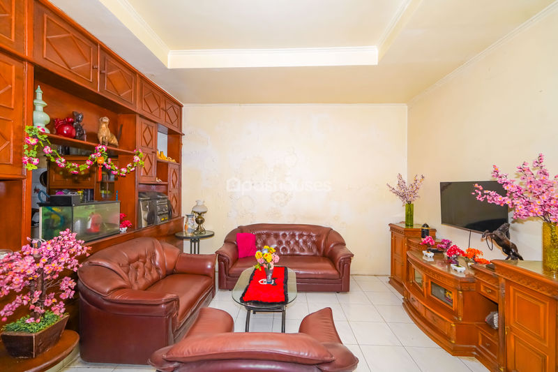 Perumahan Villa Santika No.17