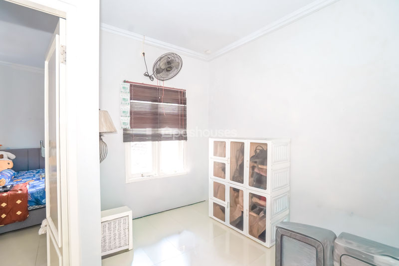 Jalan Damai No.84