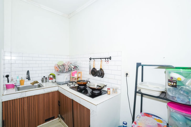 Perumahan Diamond Lake Side Blok G No.6