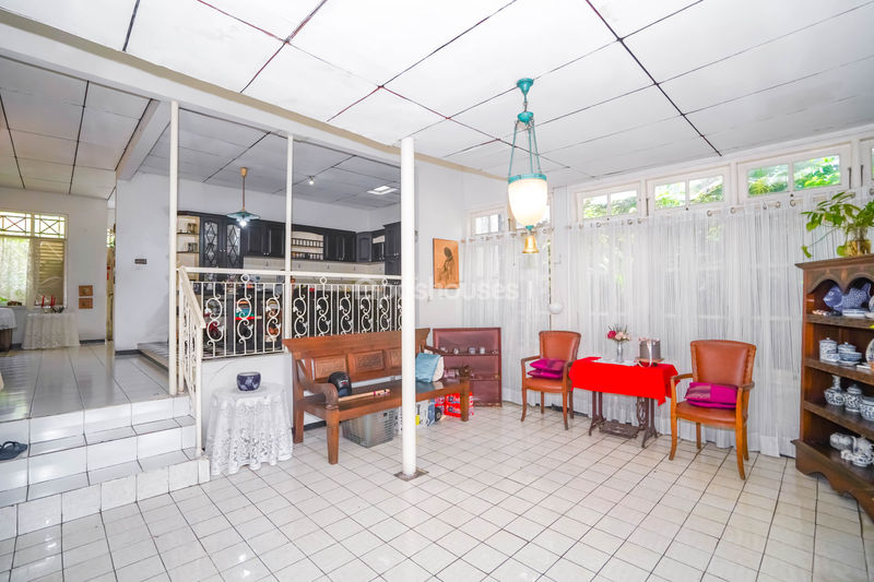 Jalan Mujair II No.18