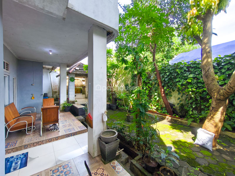 Jalan Babakan Kelapa Dua No.24