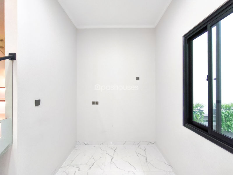 Jalan Saari Kelapa Dua