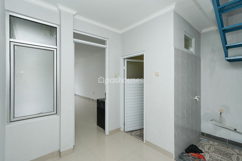 Jalan Nusa Penida 2 No.285 Bekasi