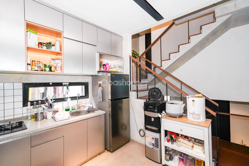 Perumahan Margonda Hos C