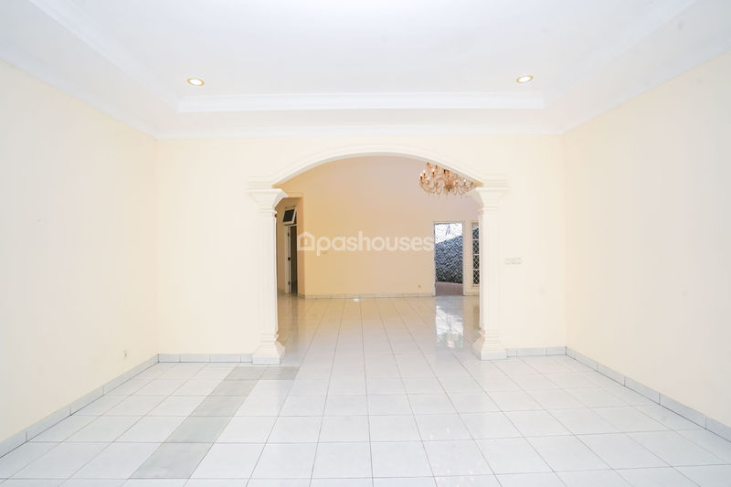 Jalan Bukit Cinere Blok C117