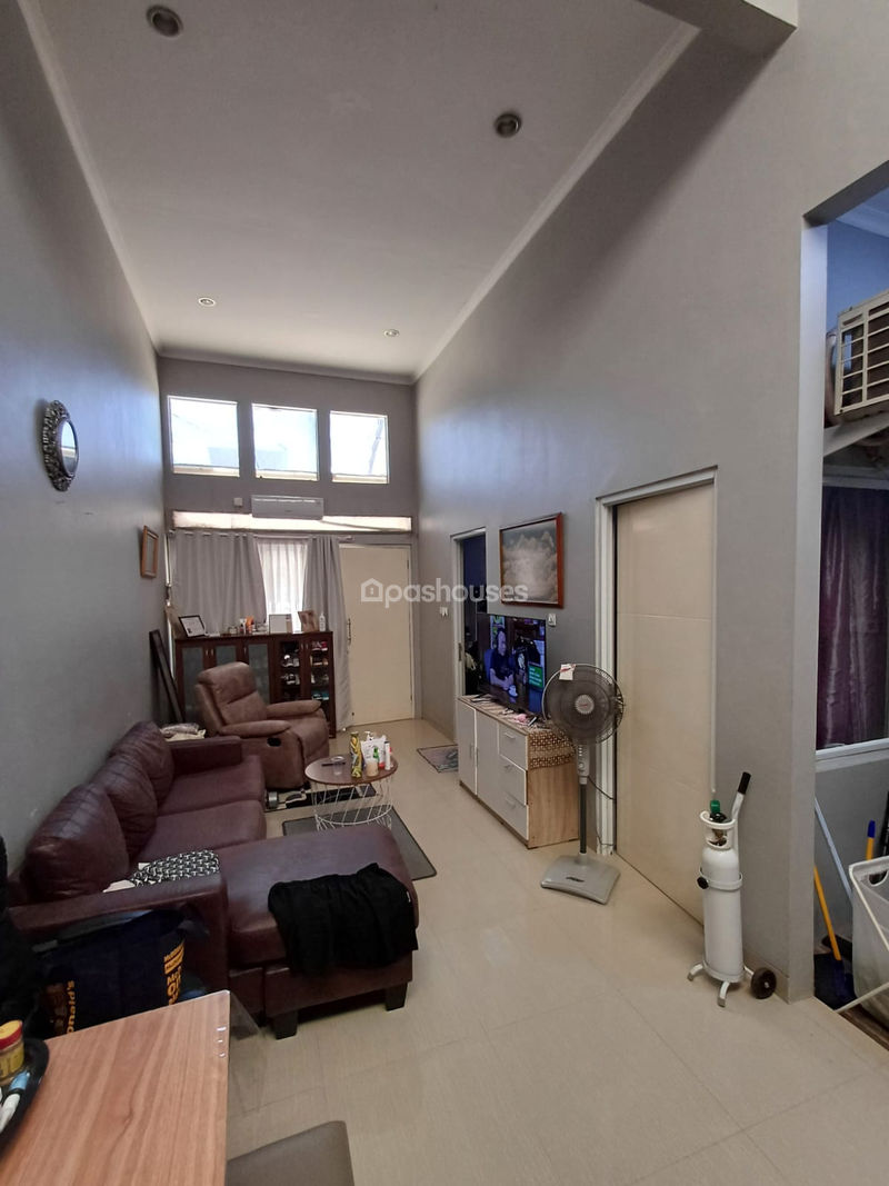 Permata Hill Residence