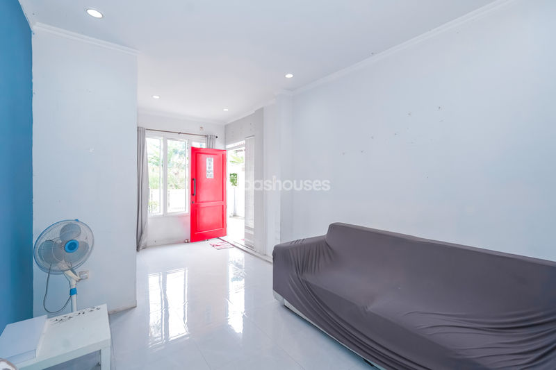 Jalan Lestari VI No.18A