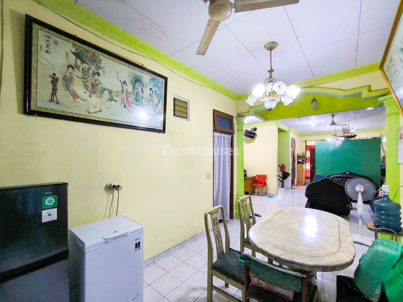 Komplek Taman Pabuaran
