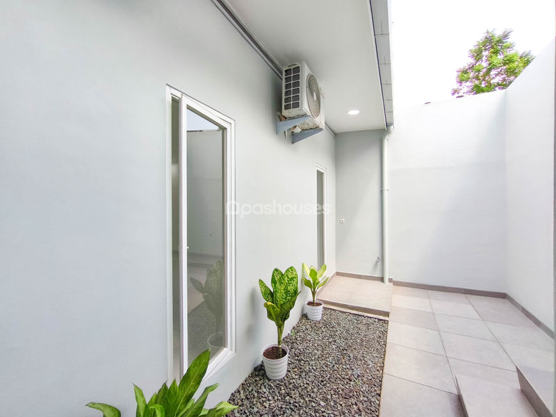 Serpong Park Boulevard Blok F1 No.25