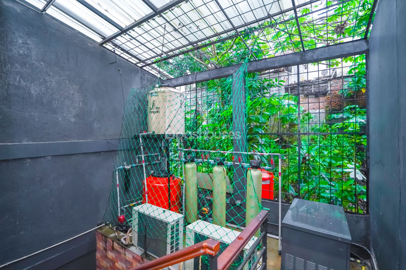 Ruko Torina Jalan Raya Sawangan