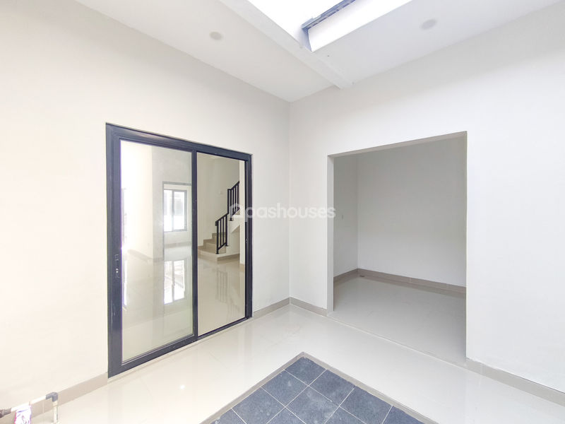 Regency Melati Mas Blok E6 No.8