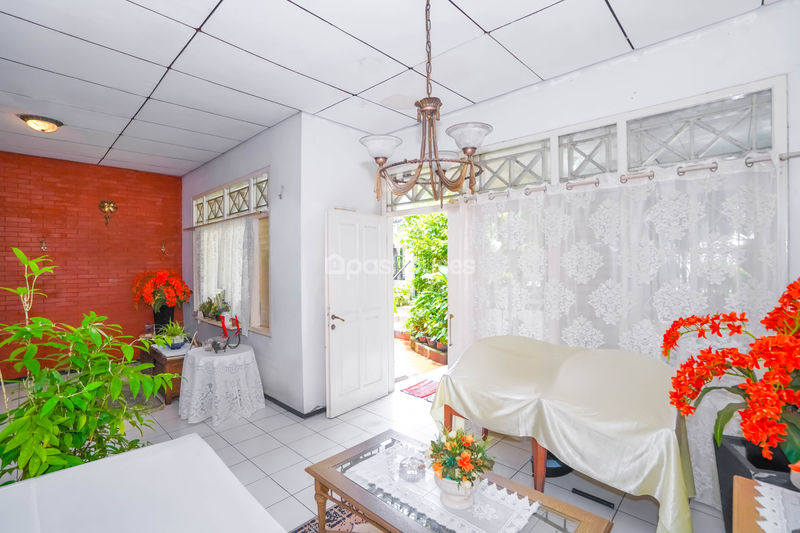 Jalan Mujair II No.18