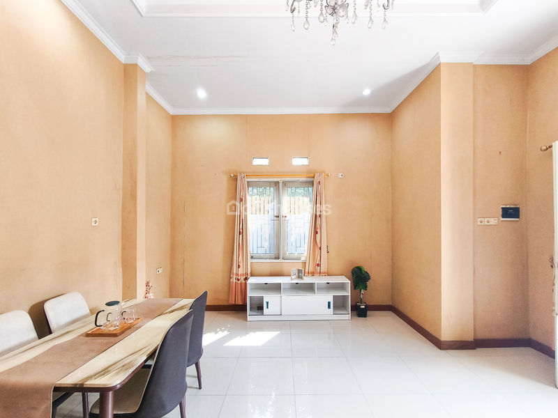 Perumahan Harapan Indah Cluster Boulevard Hijau Blok F3 No.12A