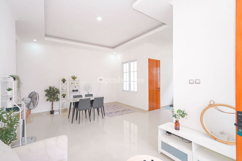 Perumahan Royal Margonda Riverside