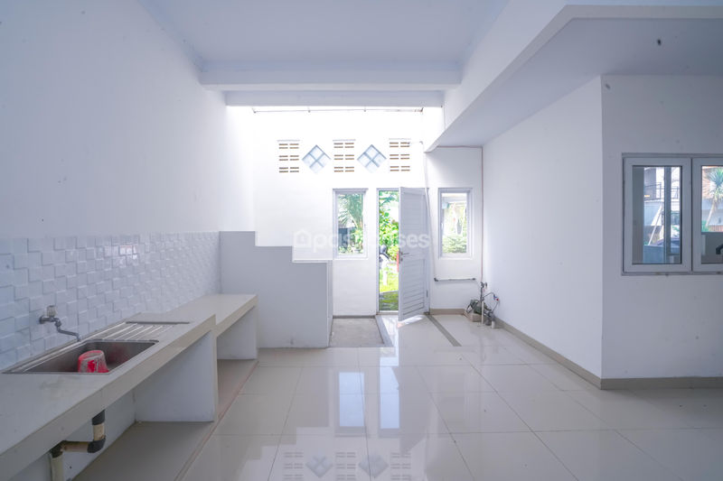 Familia Urban Cluster Dharmawangsa Blok CC No.16