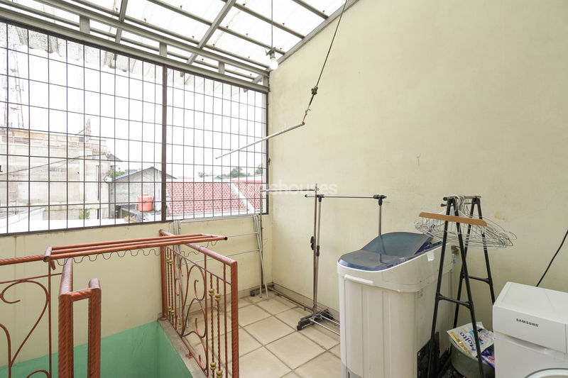 Jalan Elang No.18 Bekasi