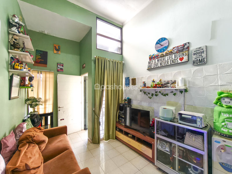Graha Raya Cluster Verina Blok L No.32