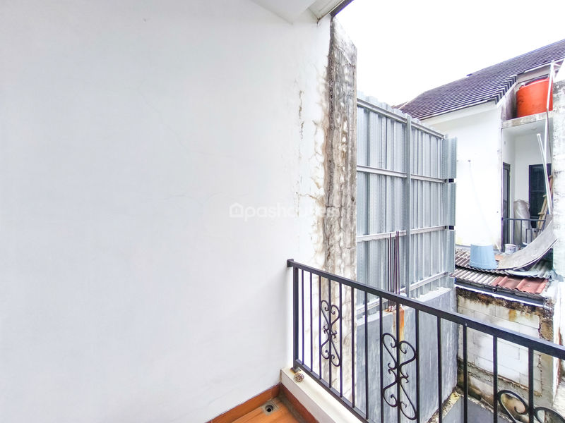 Perumahan Aryana Karawaci Cluster Flora Blok E1 No.6