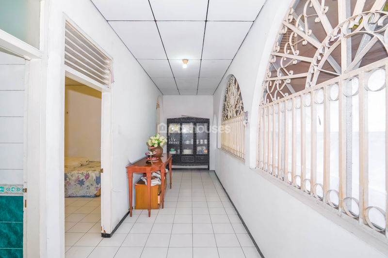 Jalan Mujair II No.18