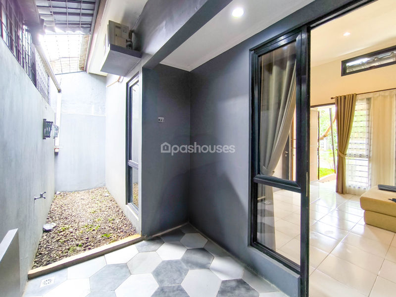 Serpong Suradita Cluster Sentani 16