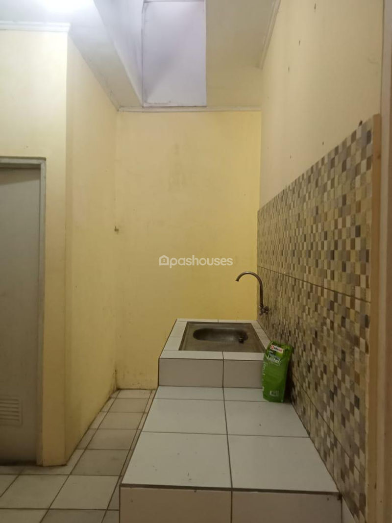 Perumahan Mega Regency Blok B5 No.12