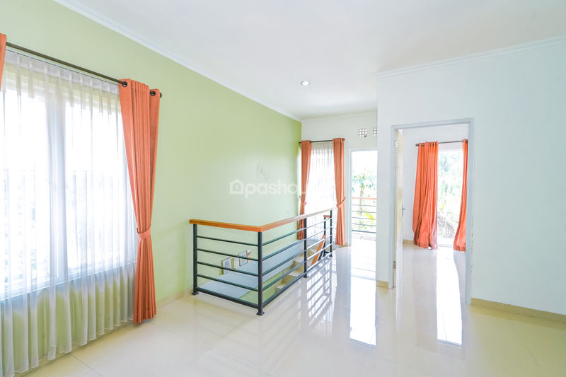 Perumahan Kyendra Town House No.7