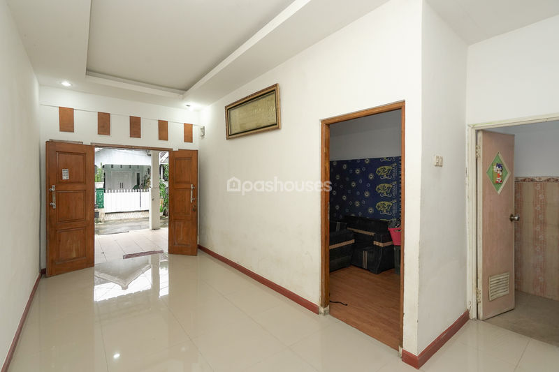 Perum Villa Anggrek Blok C No.20