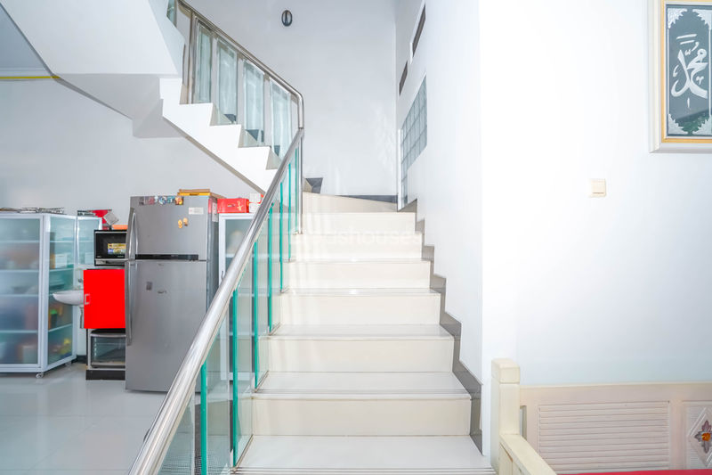 Perumahan Puri Gading Villa Tampak Siring Blok B4