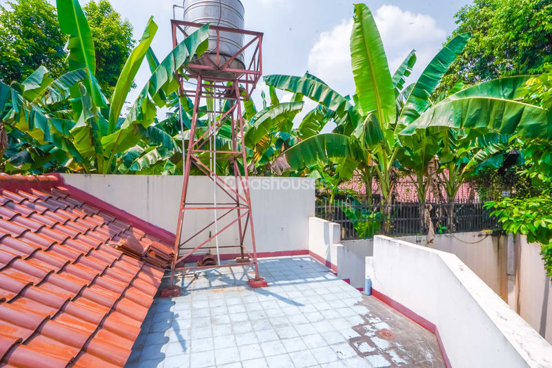 Jalan Bukit Cinere Blok C117