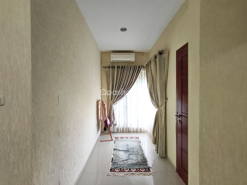 Nusa Loka BSD Sektor 14.4 Blok L7 No.1