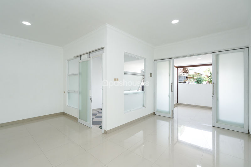 Jalan Nusa Penida 2 No.285 Bekasi