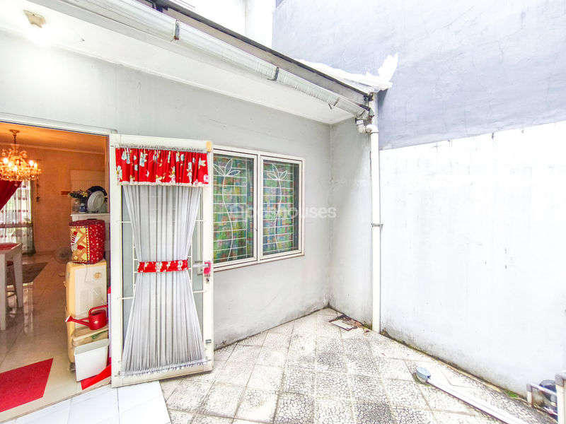 Perumahan Urbana Place Blok C10