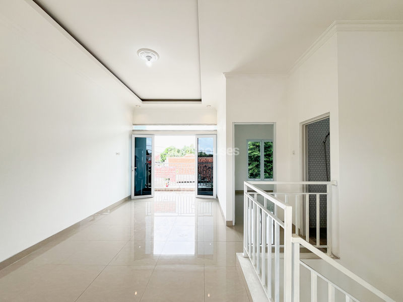Jalan KH. Muhasan 1