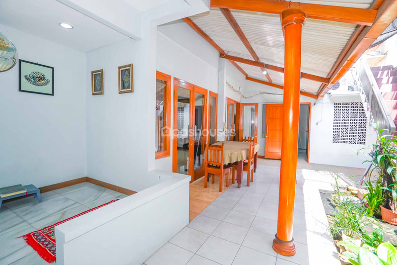 Jalan Benda 4 No.184 Jagakarsa