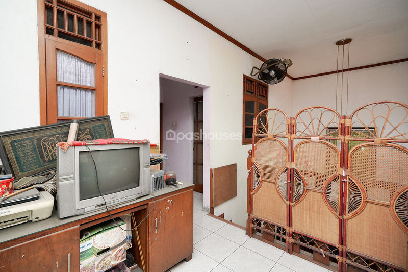 Jalan Cempaka No.53 Bekasi