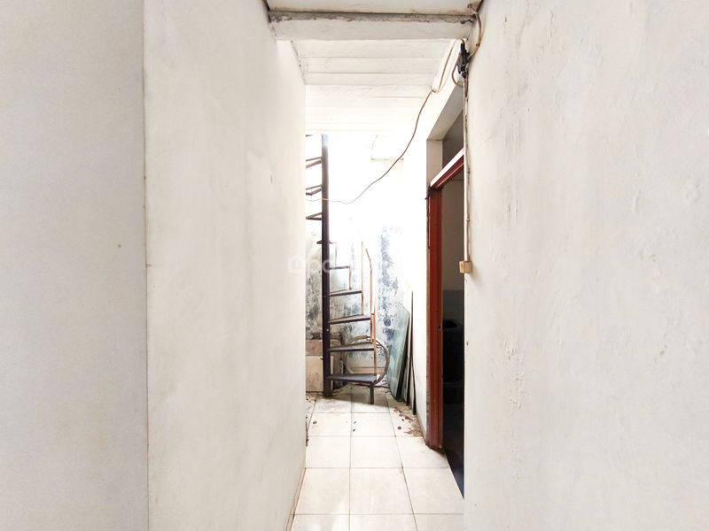 Komplek Villa Gunung Lestari Blok C4 / 26