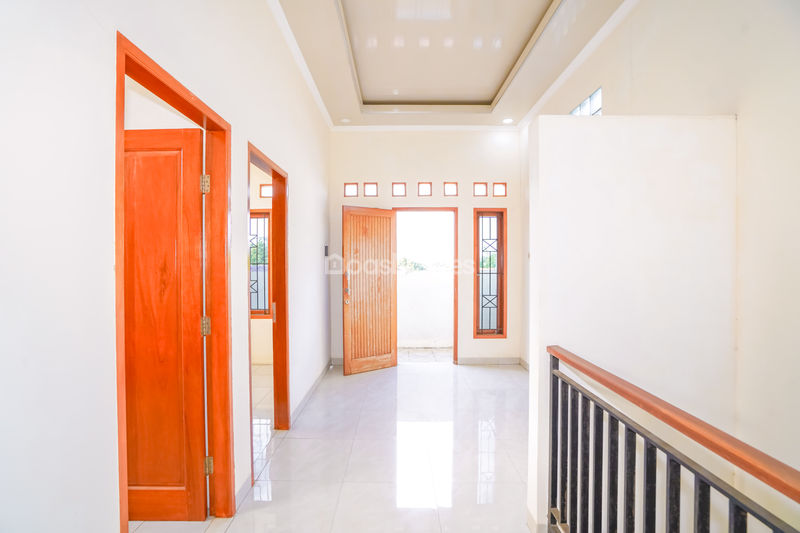 Jalan Makam Pule Depok