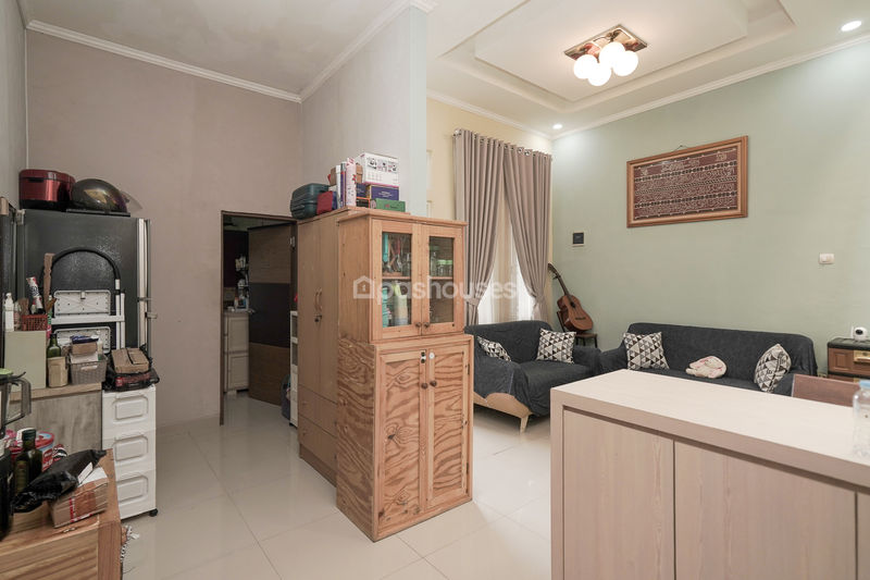 Villa Kranggan Raya Residence