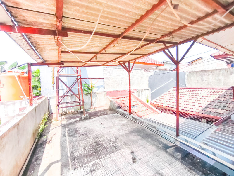 Jalan Bangka Depok