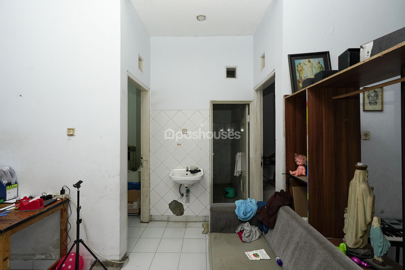 Jalan Kenanga Indah 9 No.52 Bekasi