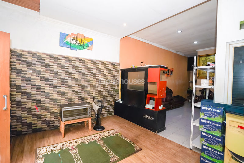 Jalan Lebak Para Kalisari No.28A