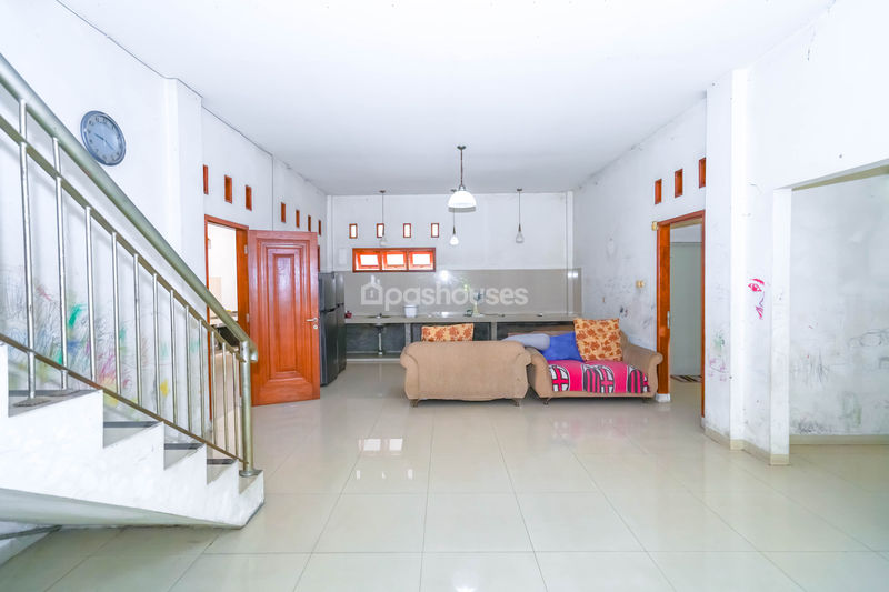 Jalan Raya Depok Sawangan