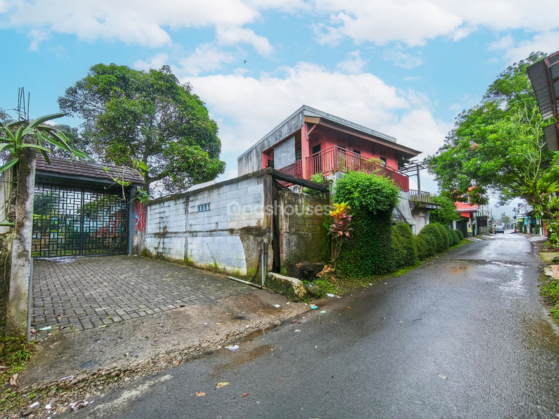 Villa Saung Ibu Bogor