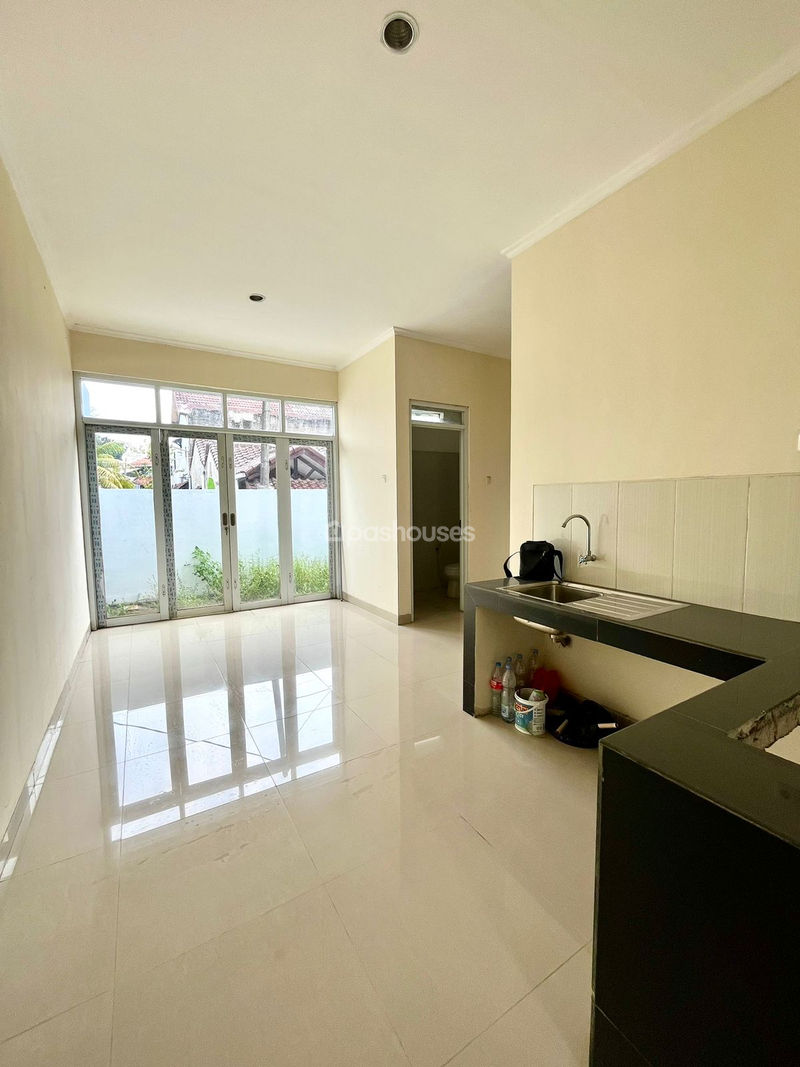 Ellyana Residence