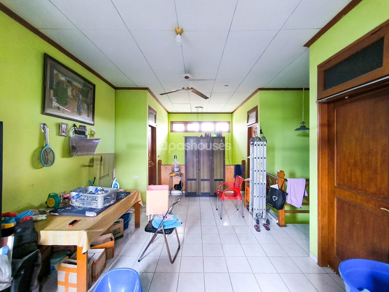 Komplek Taman Pabuaran