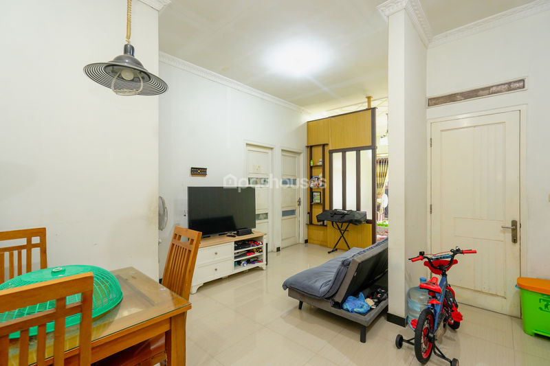 Perumahan Taman Raya Cluster Cendana Blok J8
