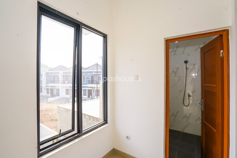 Perumahan Saffron Estate Depok Blok B1