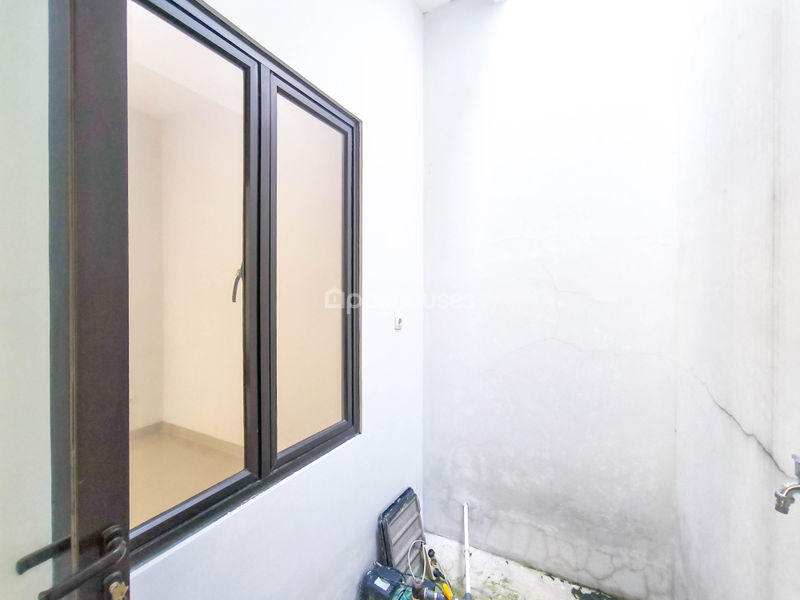 Permata Pamulang Blok B4/17A