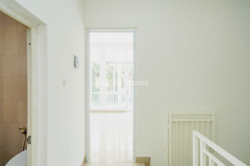 Springville Residence