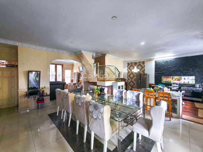 Jalan Babakan Kelapa Dua No.24